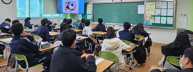 학생들이 원하는 창의적 학습·힐링 쉼터…학교 공간이 변화한다