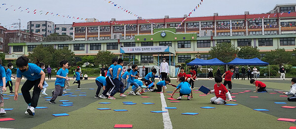 화산초, 오늘은 어린이날 우리들 세상~ 스포츠데이 행사 운영