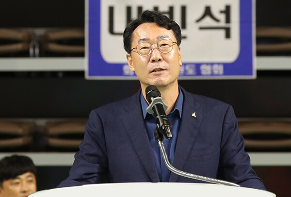 제30회 화성시장배 태권도대회 성황리 개최